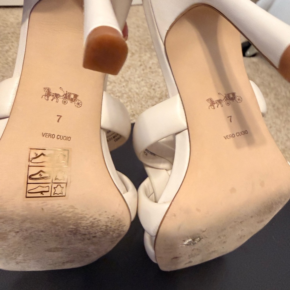 Coach Cream Leather Heels with Knot Design - Picture 4 of 7